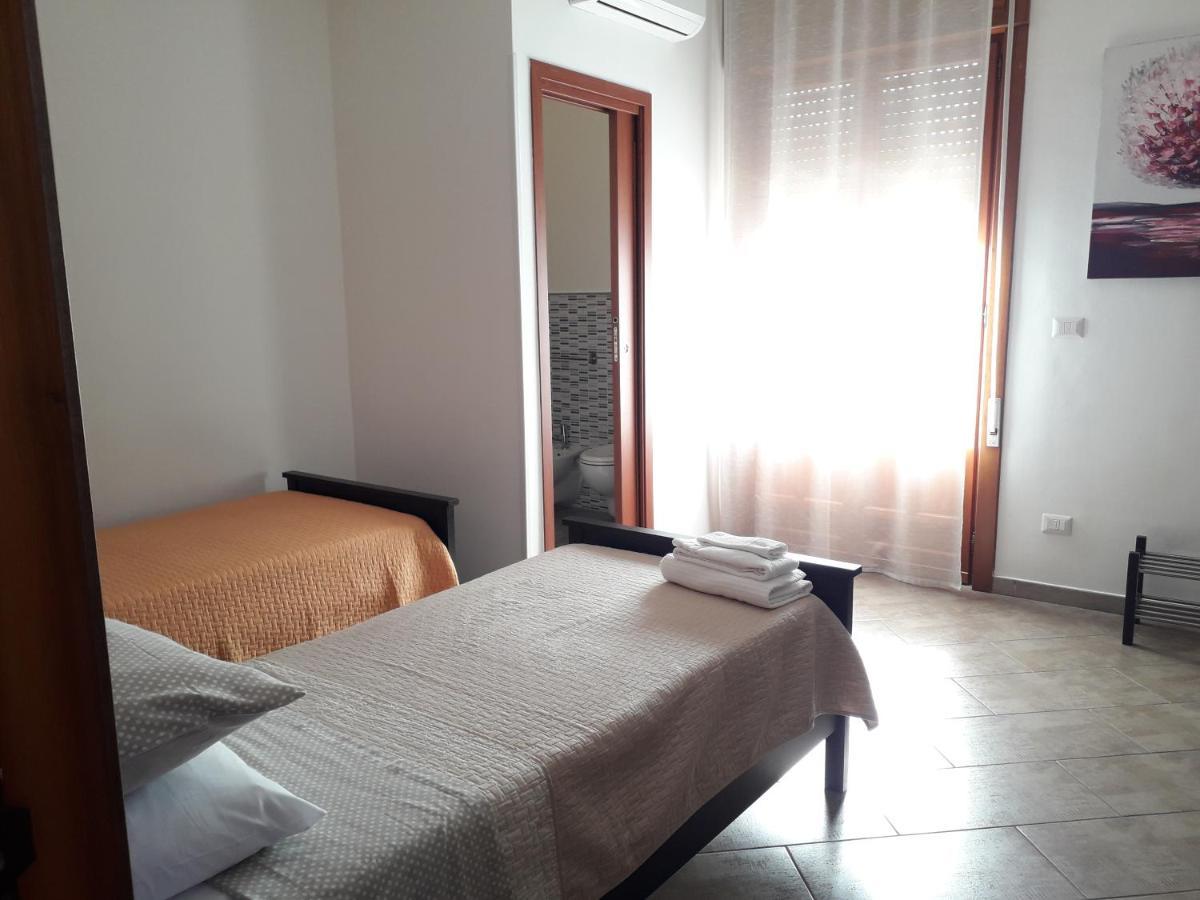 Colori Del Salento Bed and Breakfast Cellino San Marco Eksteriør billede